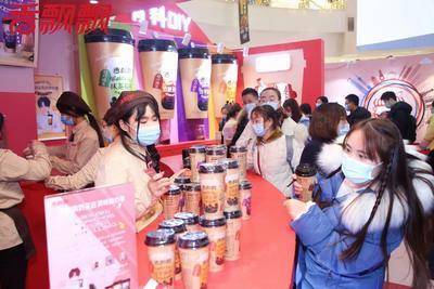 香飘飘推广-成都凯德广场金牛店