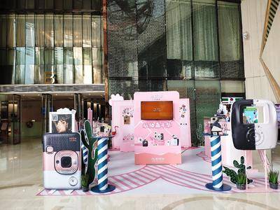 富士instax写字楼巡展广州站-广州佳兆业广场
