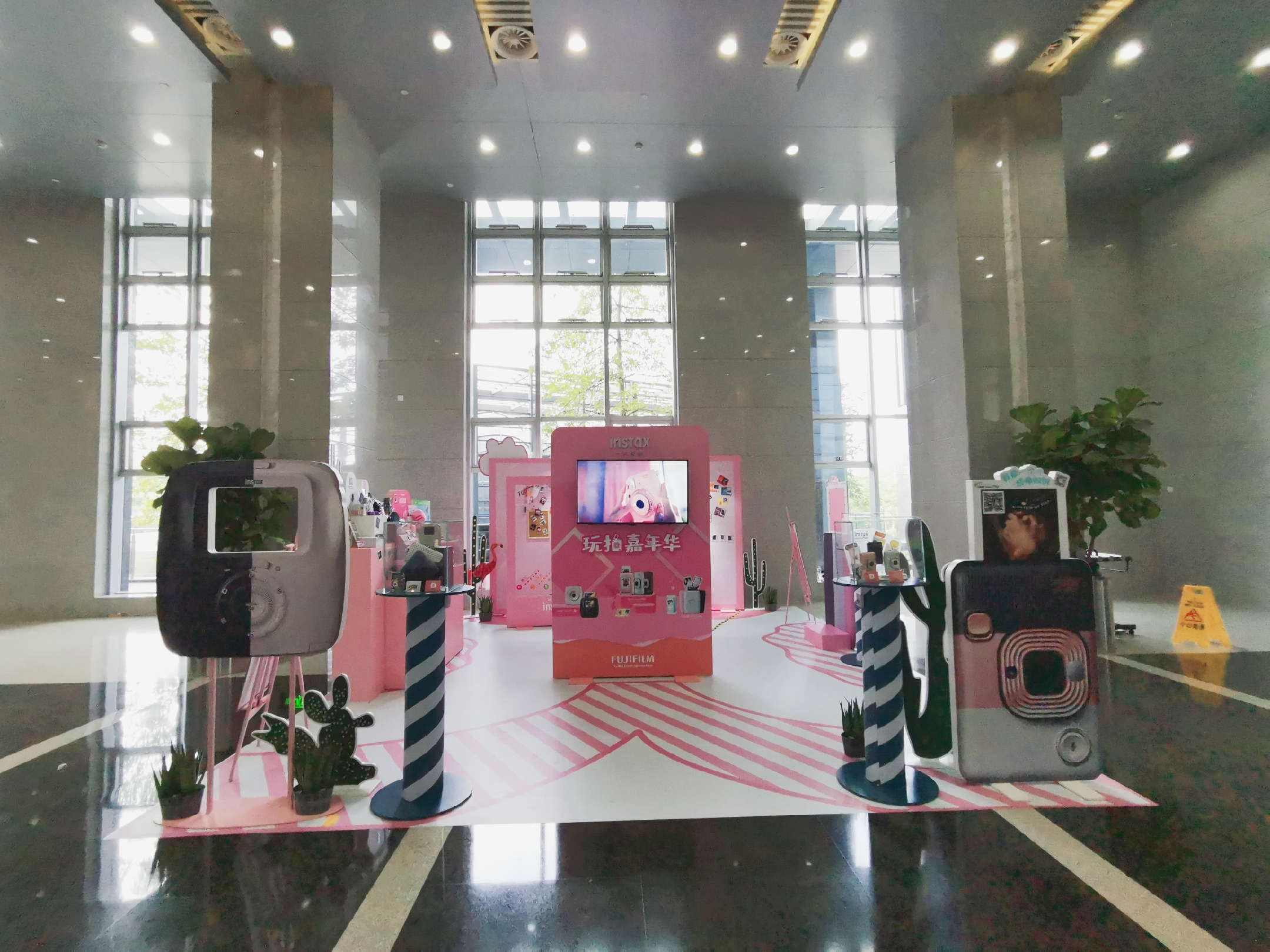 富士instax写字楼巡展厦门站快闪活动-厦门观音山国际商务营运中心