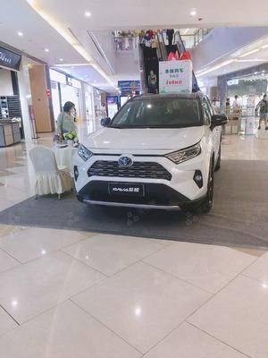 一汽丰田车展-成都龙湖时代天街