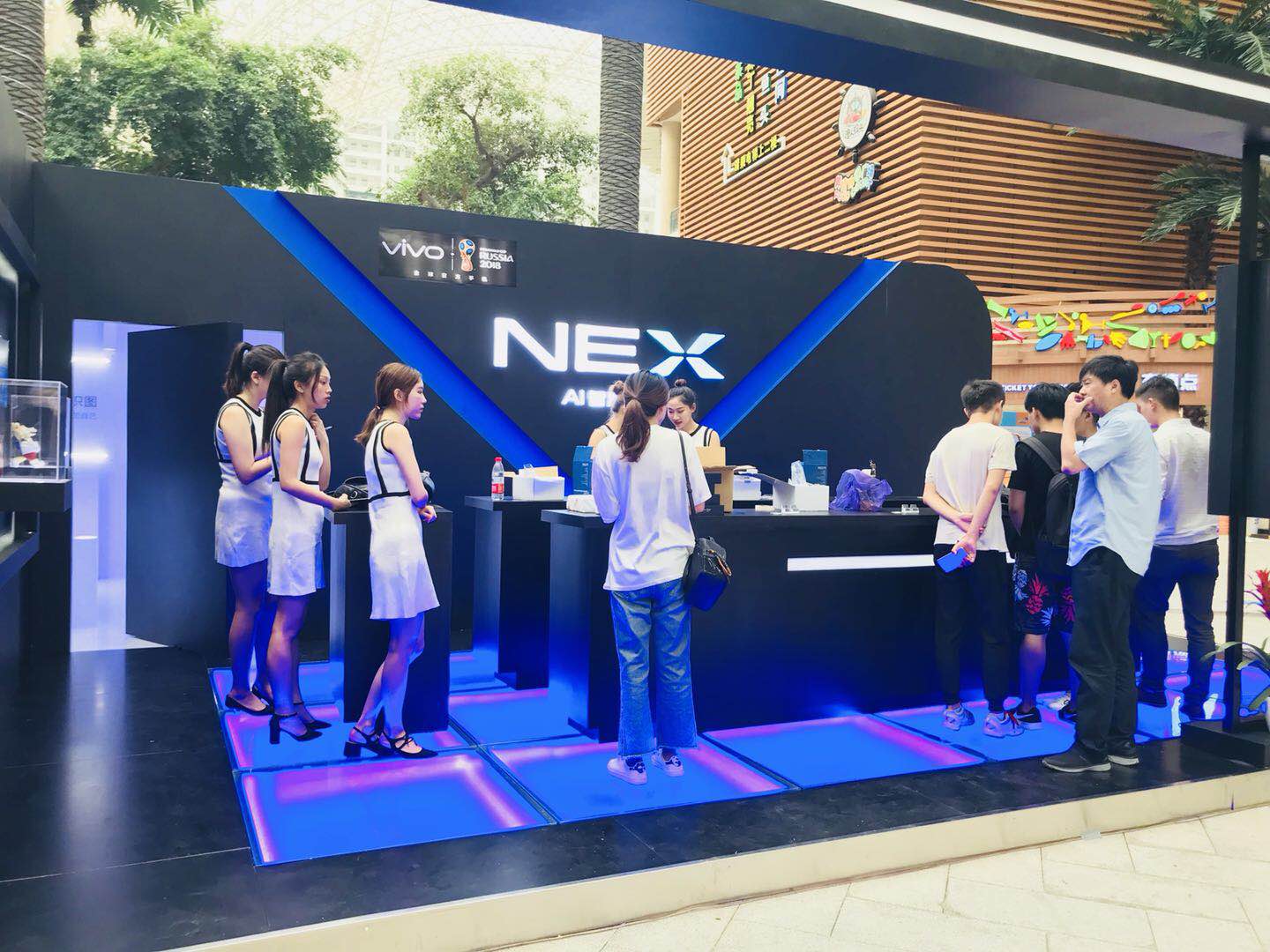 VIVO（NEX）手机快闪活动-成都天堂岛海洋乐园